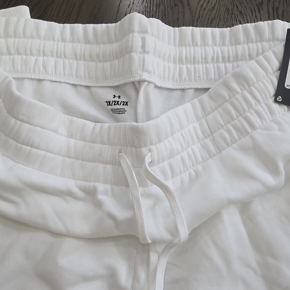 Under Armour Classic White Joggers. I#027 - Picture 2 of 4